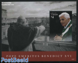 Pope Emeritus Benedict XVI s/s