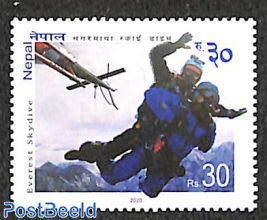 Everest skydive 1v