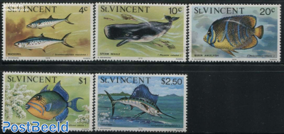 Fish 5v (with year 1976)